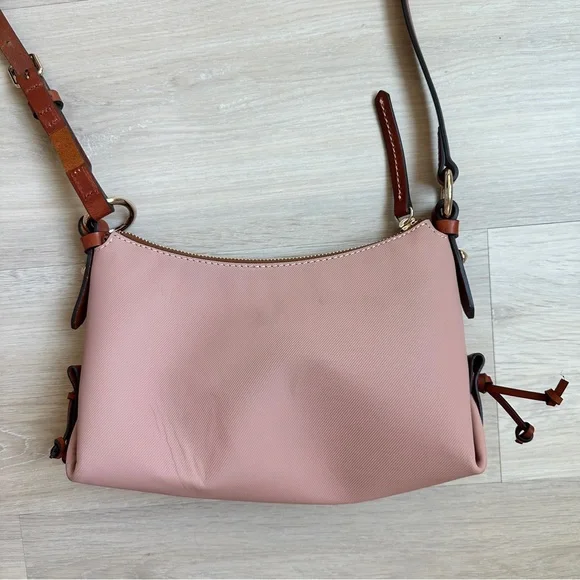 Dooney& Bourke dusty Pink small Crossbody Bag - Picture 3 of 6
